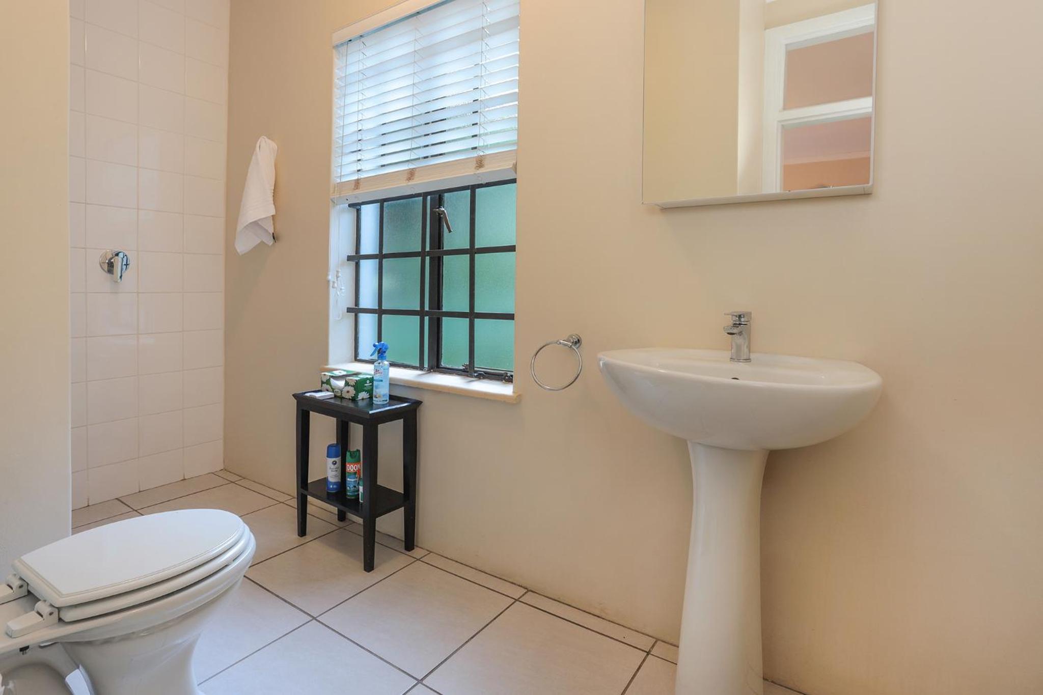 Elgin Country Lodge 37/40