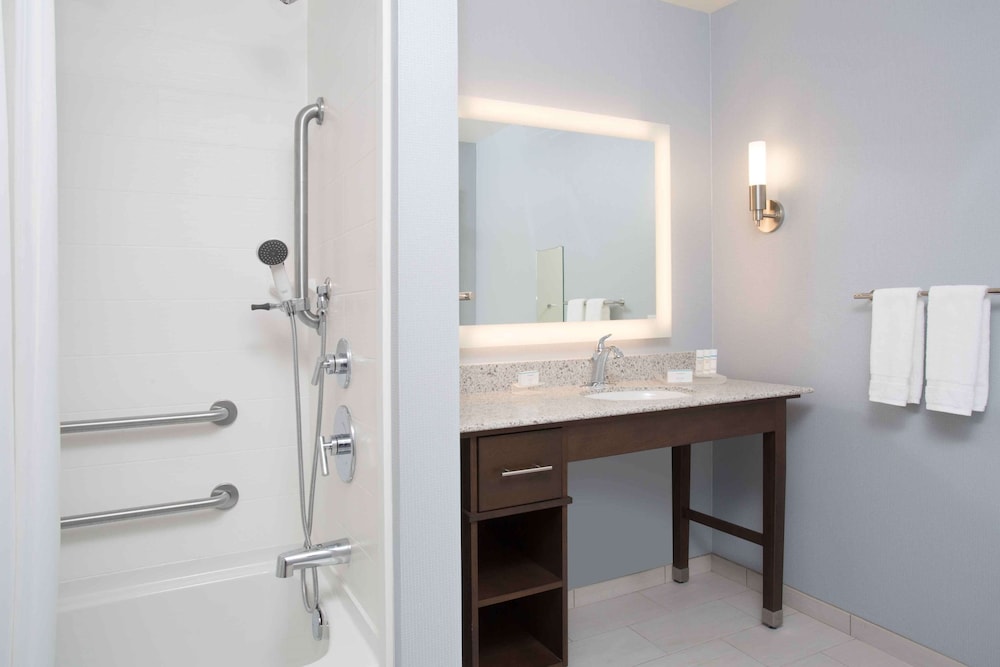 Homewood Suites By Hilton Las Vegas City Center 21/52