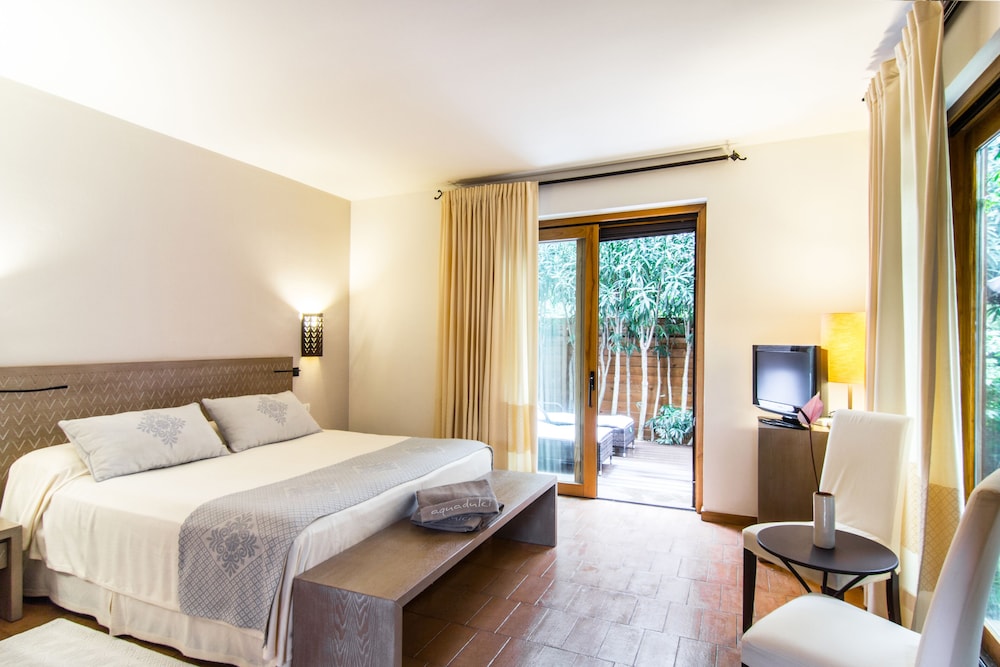Hotel Aquadulci 23/65