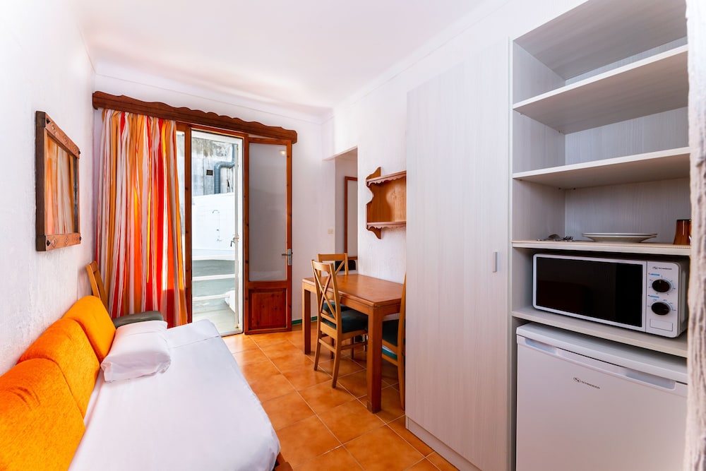 Hostal Residencia San Francisco 18/29