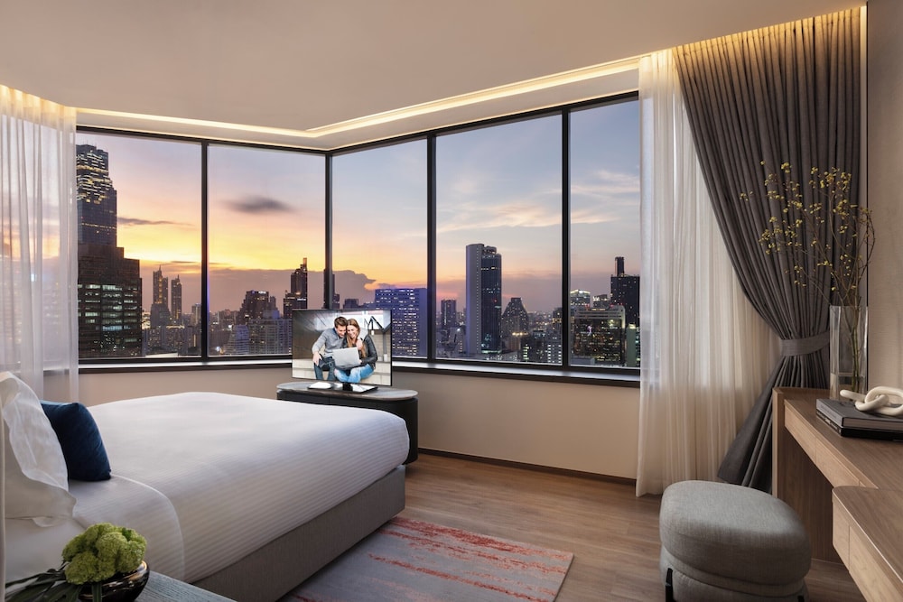 غرفة متصلة تنفيذية بسرير كوين وسرير فردي بـ3 غرف نوم، Ascott Embassy Sathorn 4/6
