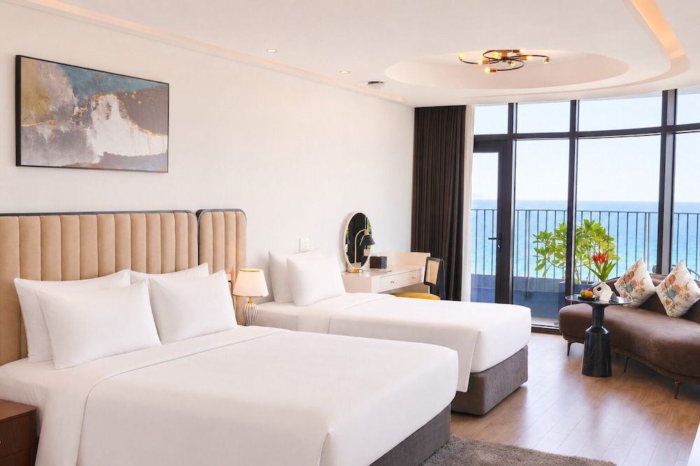 Nesta Celia Danang Hotel 17/50