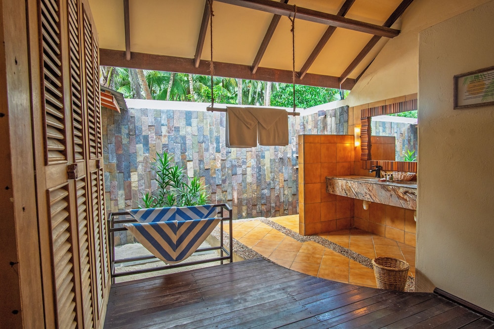 Filitheyo Island Resort 17/151