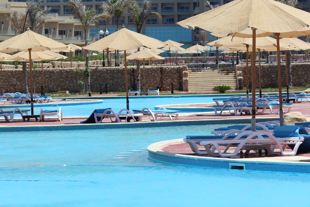 Tolip Hotel North Coast 10/77