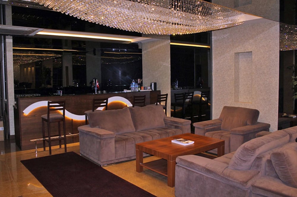 Prens Hotel 24/32
