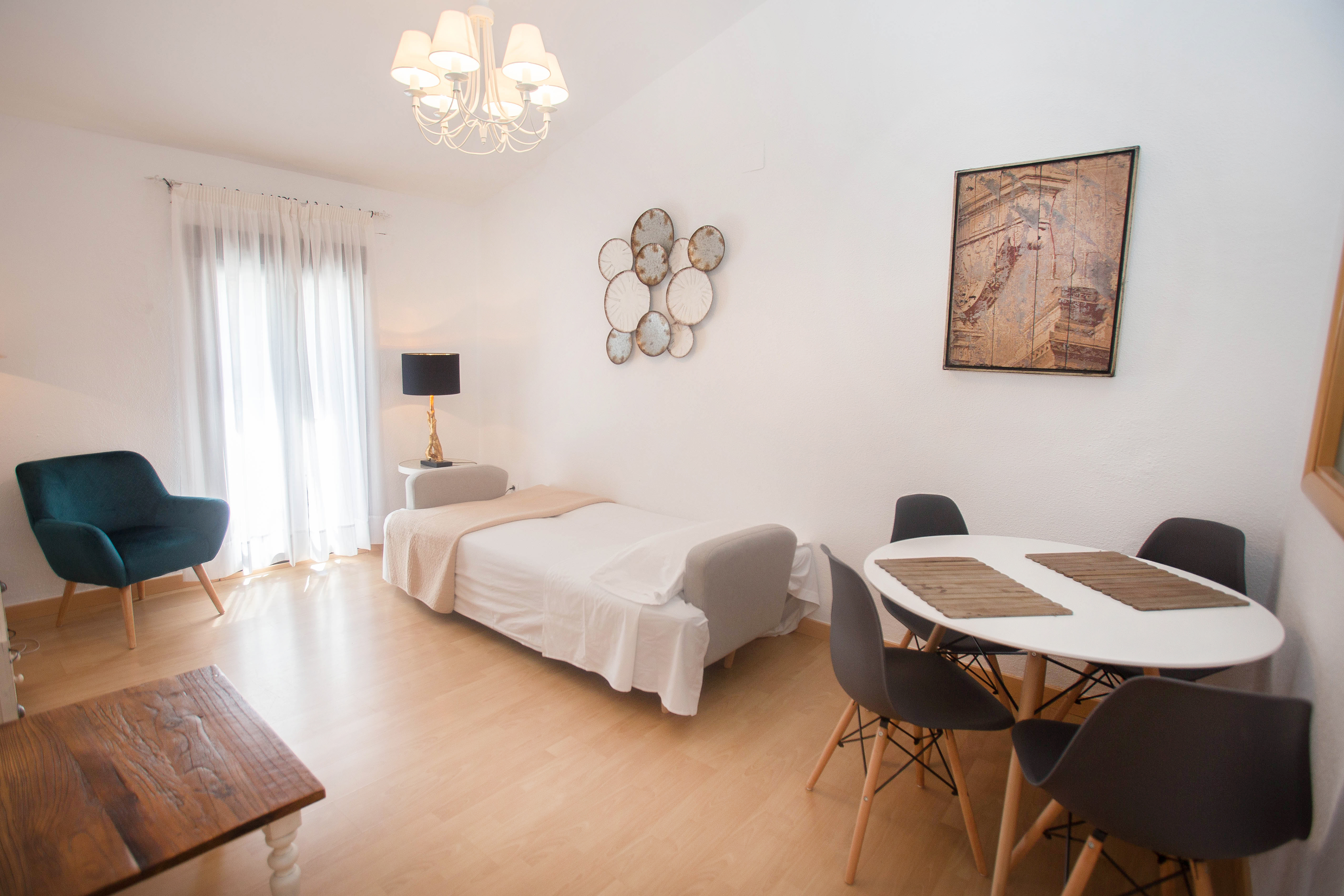 Apartamentos Soho Plaza Mayor Cáceres 9/50