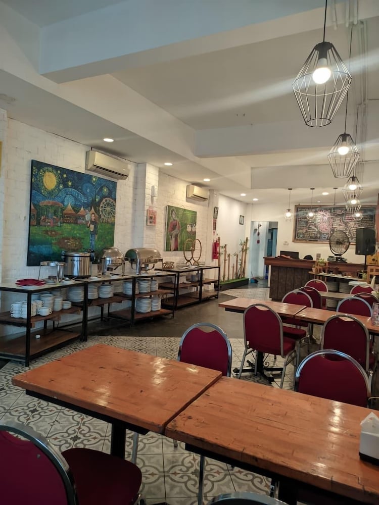 Green Red Hotel Syariah Jombang 55/73