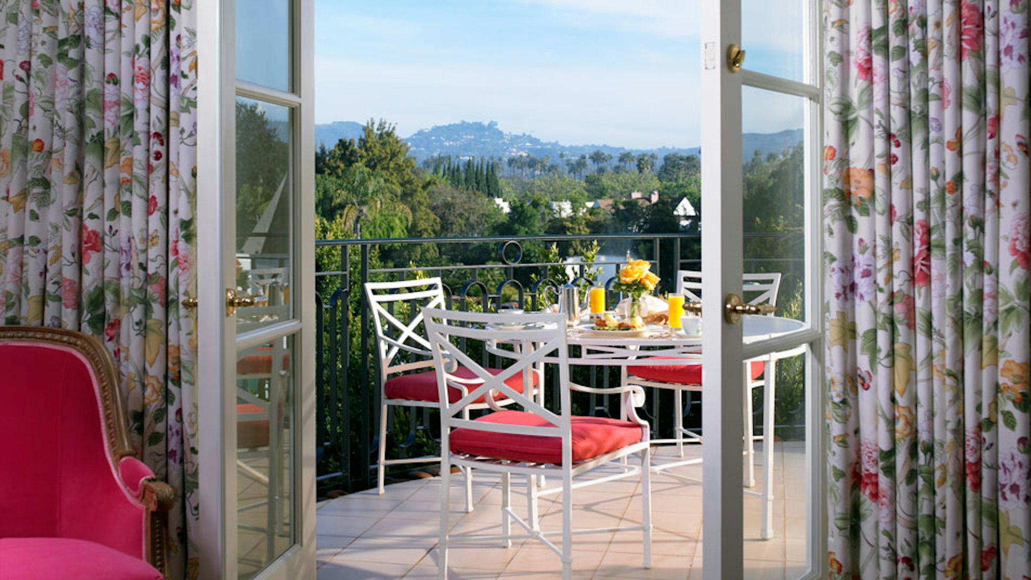 The Peninsula Beverly Hills 18/20