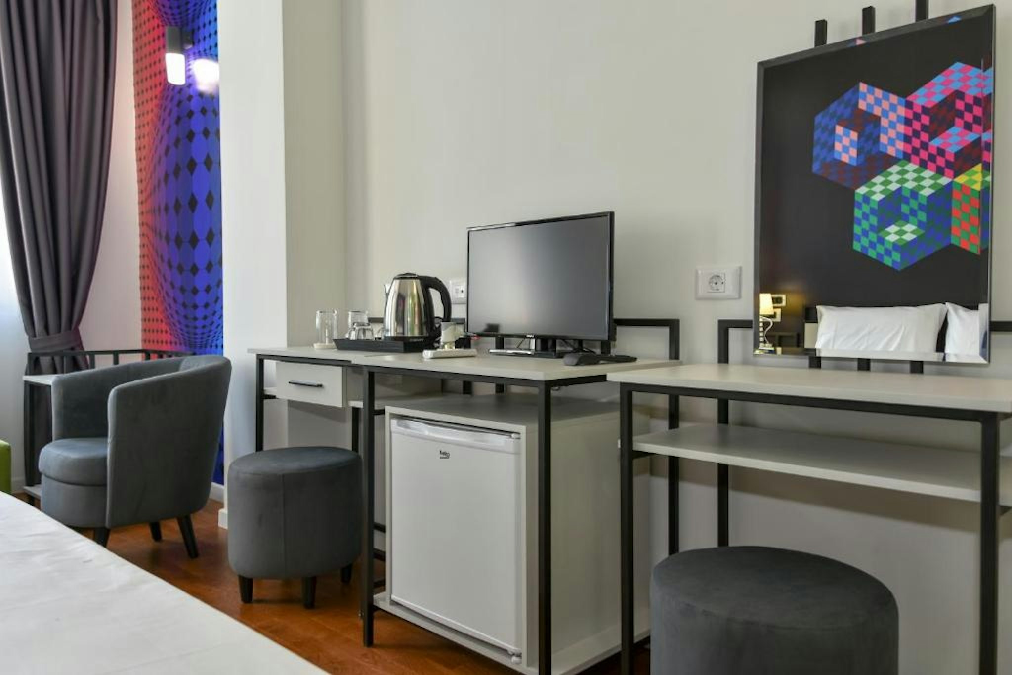 Osten Art Hotel, Skopje 43/45