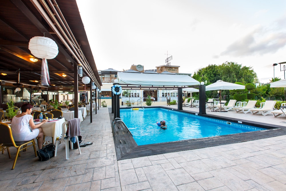 Fitos Inn Guest House 43/50
