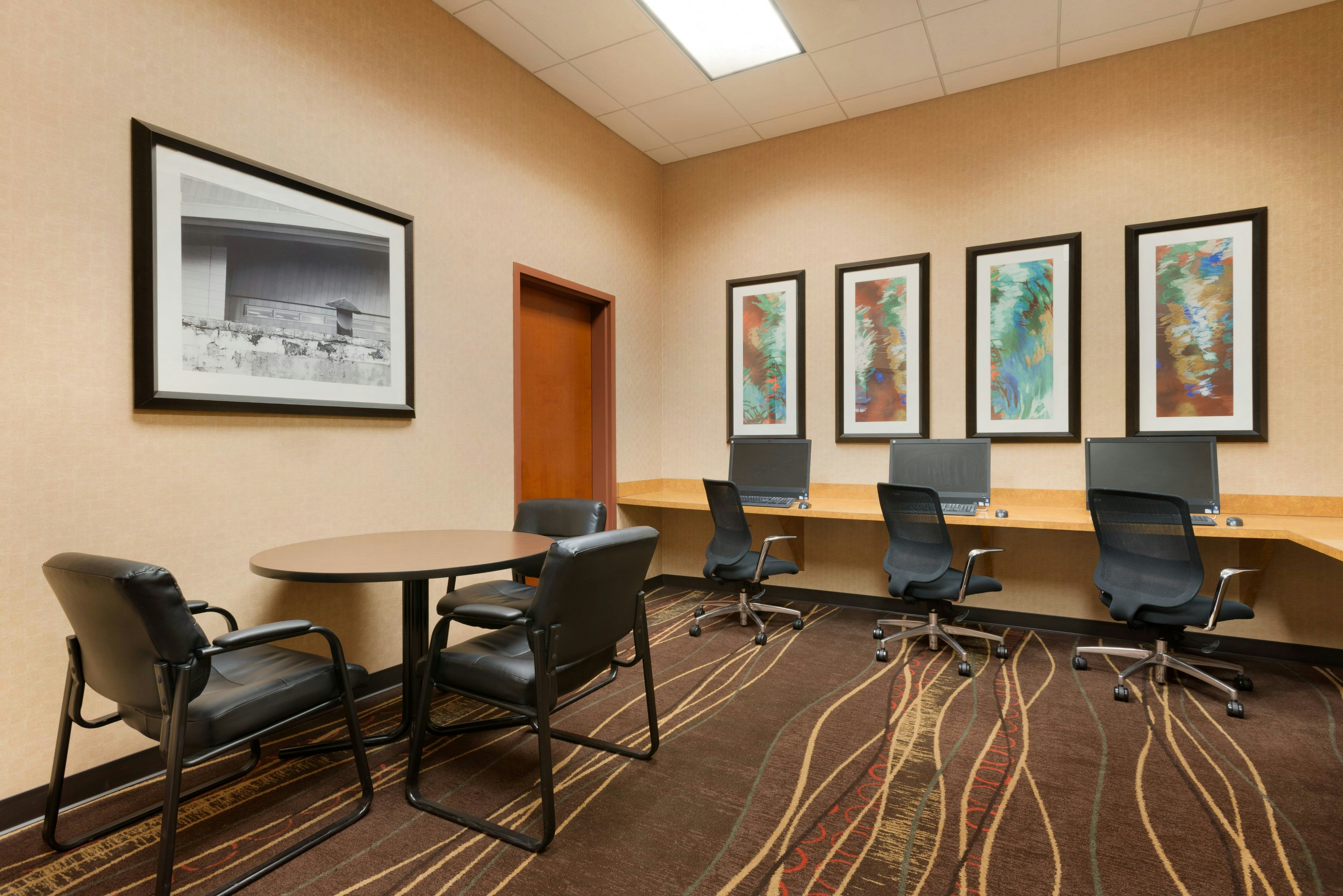 Embassy Suites by Hilton Franklin Cool Springs 59/75