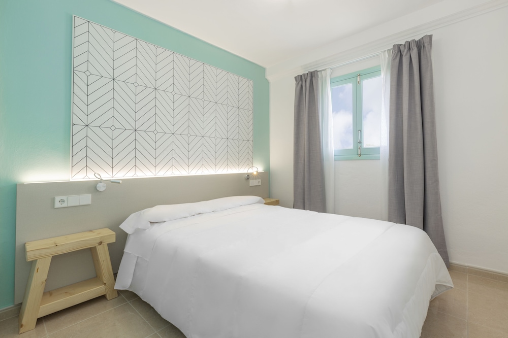 Apartamentos Los Arcos 12/42