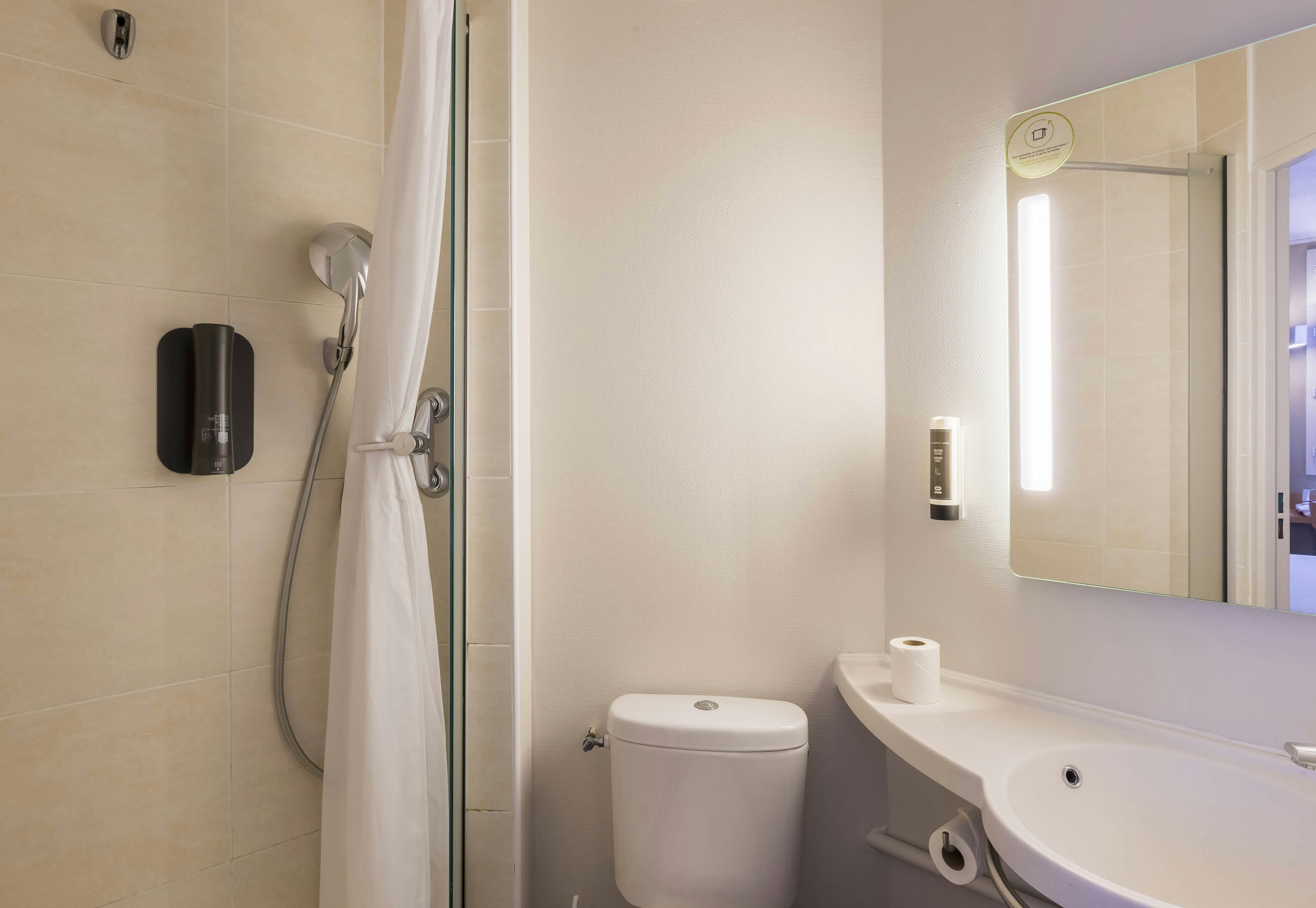 B&B HOTEL Auxerre Moneteau 50/50
