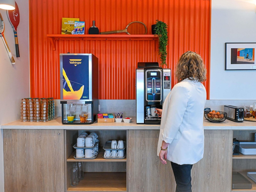 Ibis Budget Tours Nord 64/77