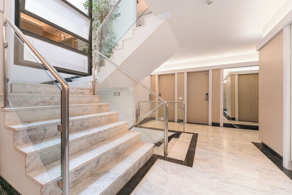 Acacia Suite 19/41