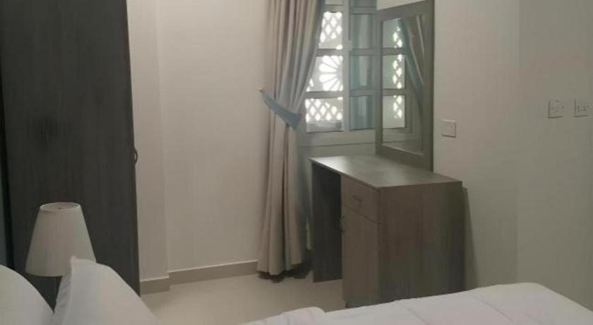 Sovereign Hotel 17/39