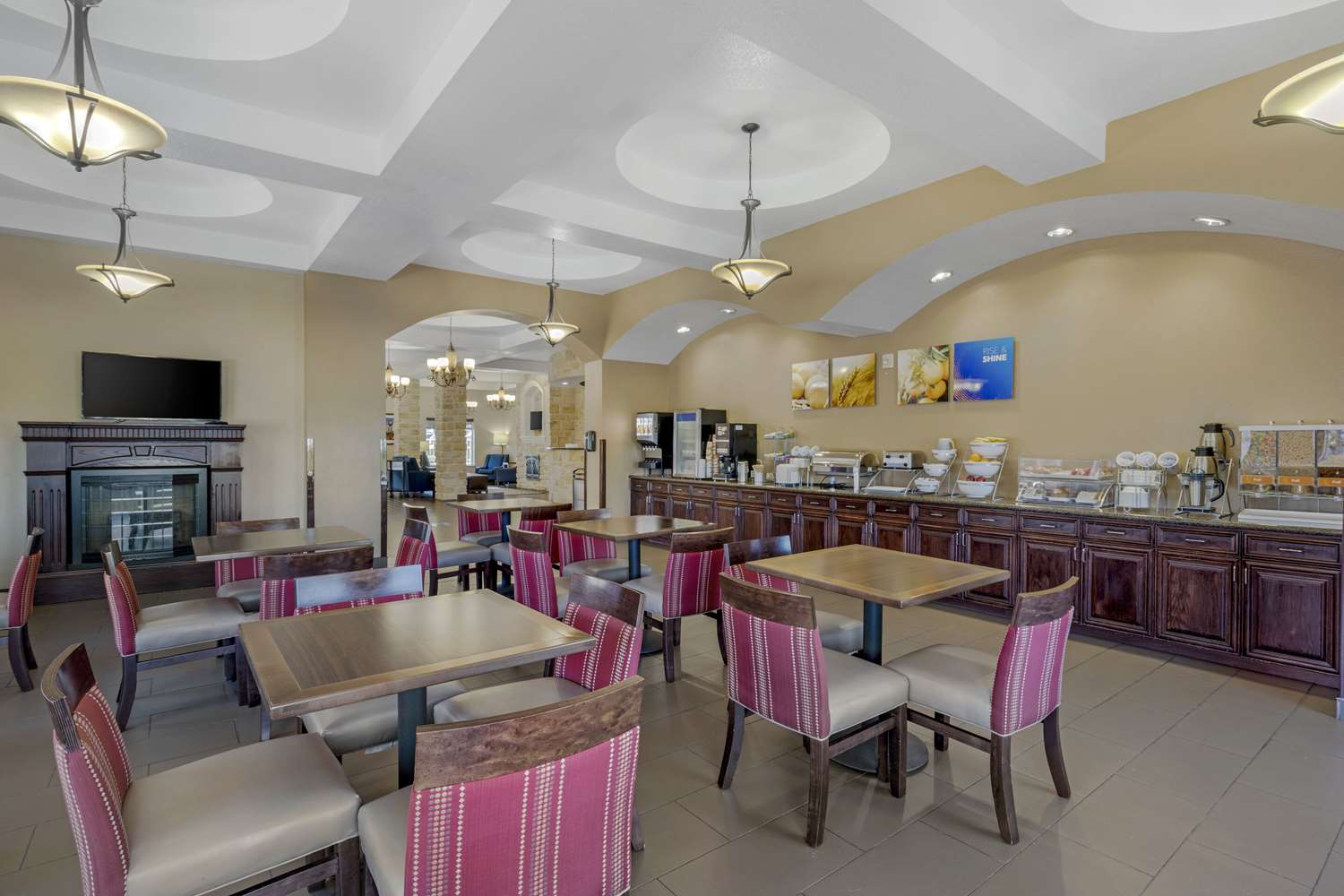 Comfort Suites Benbrook - Fort Worth Southwest 19/23