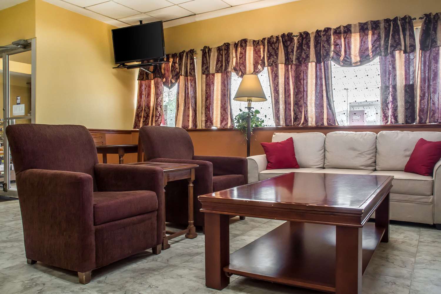 Ramada by Wyndham Rome Verona 26/47