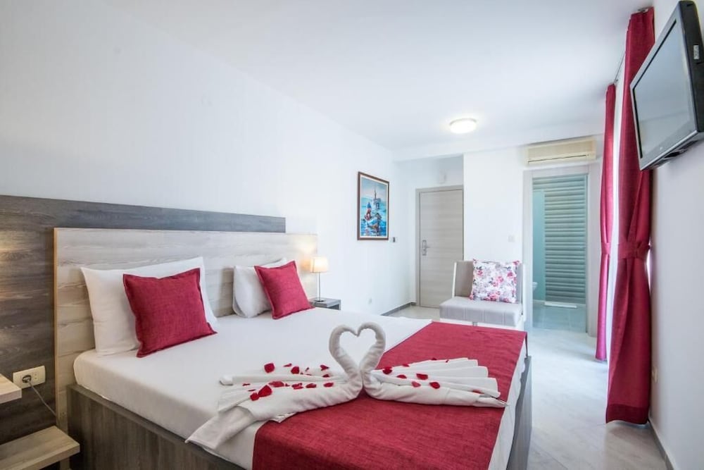 BOUTIQUE HOTEL MOMENTUM by Aycon 51/195