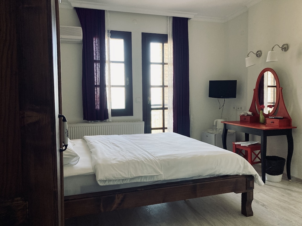 Hotel Erol 8/46