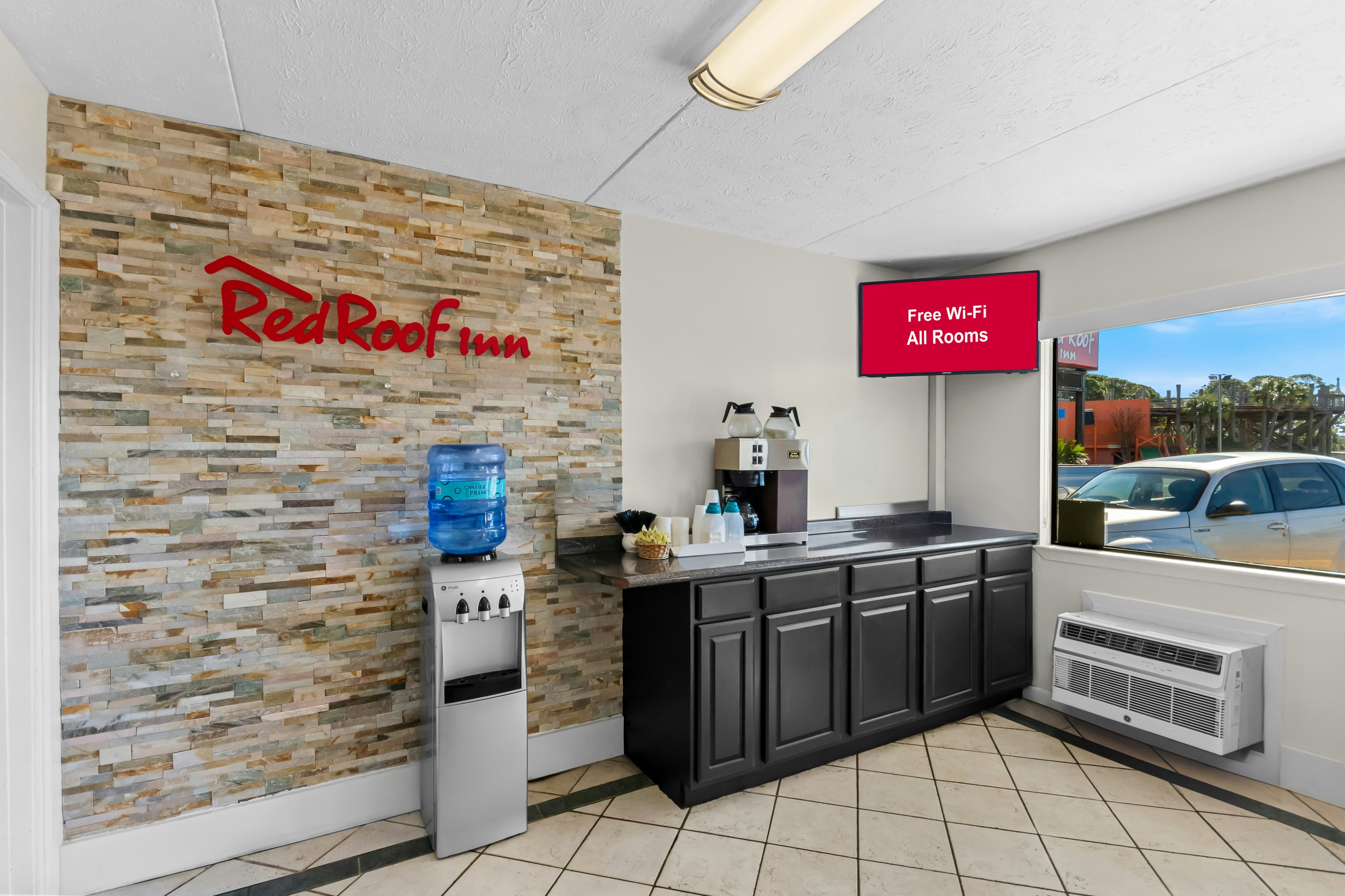 Red Roof Inn Panama City Beach 5/7