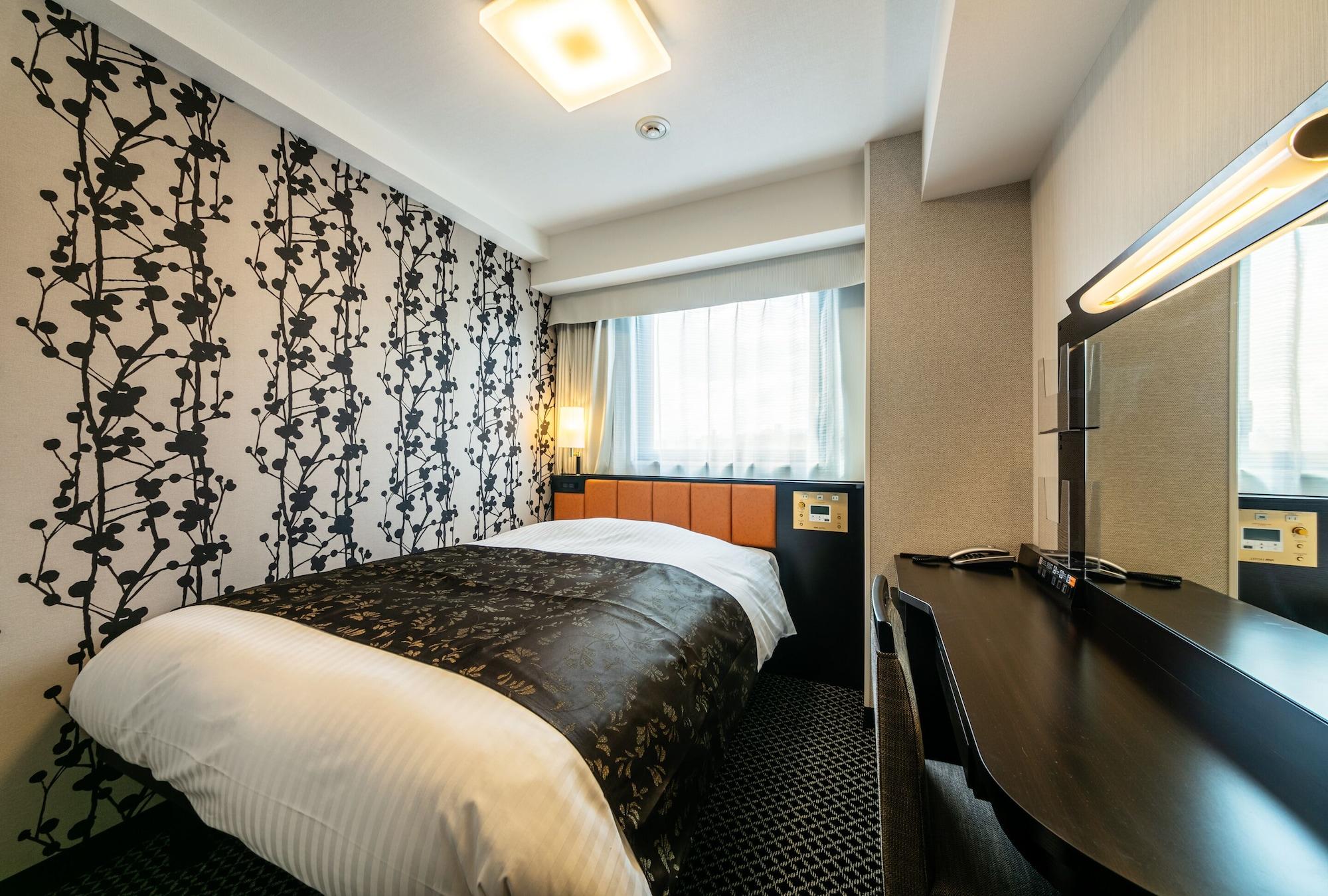 ROOM, SINGLE, DOUBLE BED