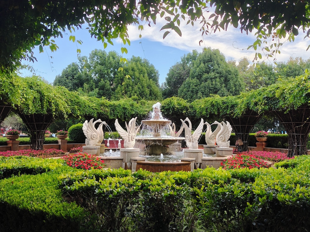 Sofitel Kunming 67/69