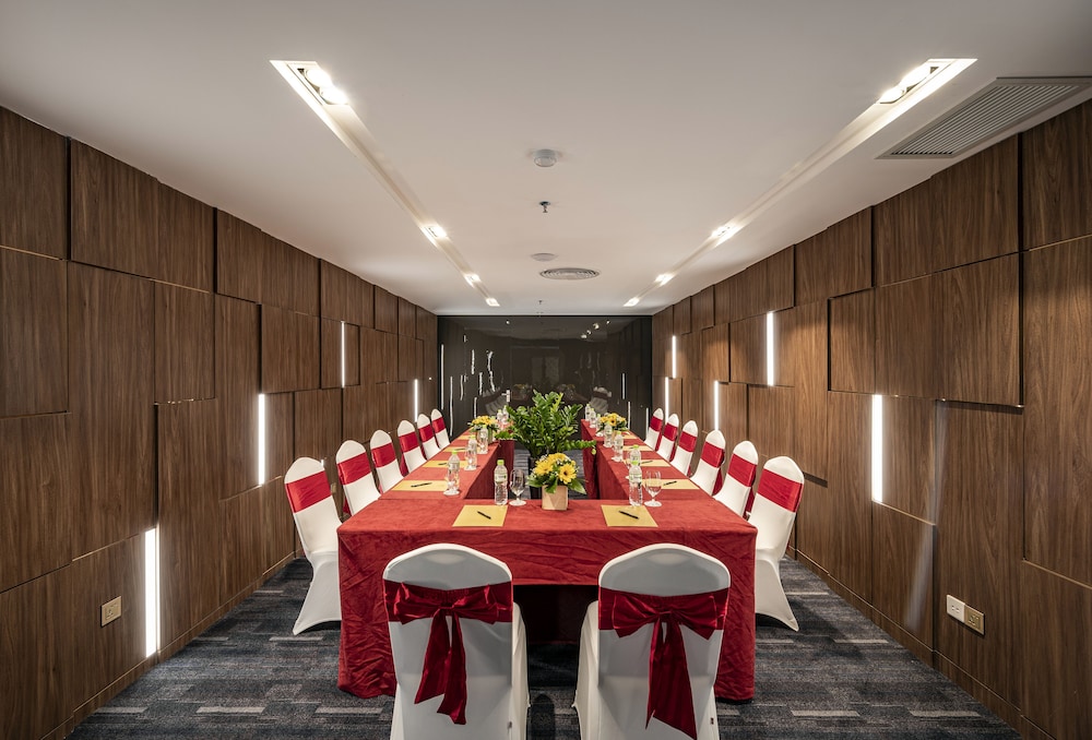 MUONG THANH LUXURY SAI GON 44/50