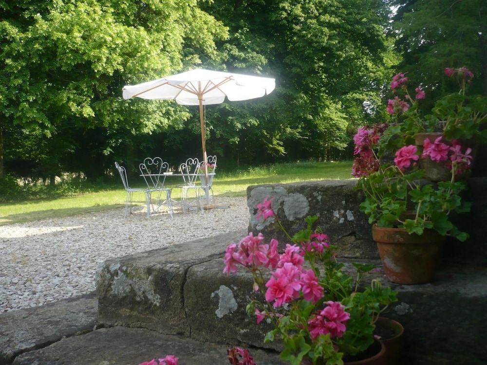 Domaine de Chatenay 32/42