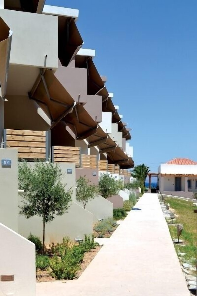 Xanthippi Hotel Apartments 7/42