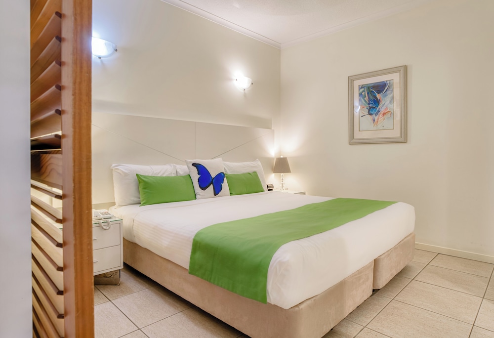 Freestyle Resort Port Douglas 21/61