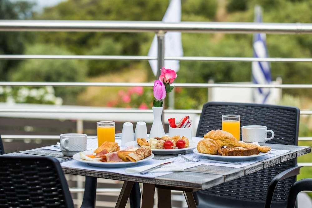 AQUA OLIVA RESORT 44/71
