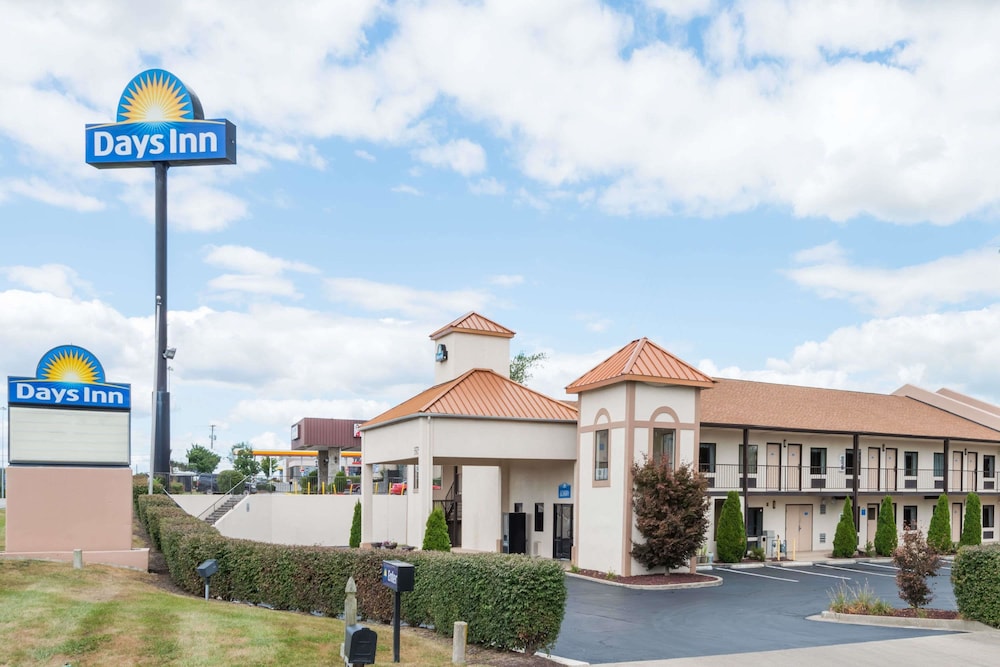 Days Inn by Wyndham Lexington Southeast 3/19