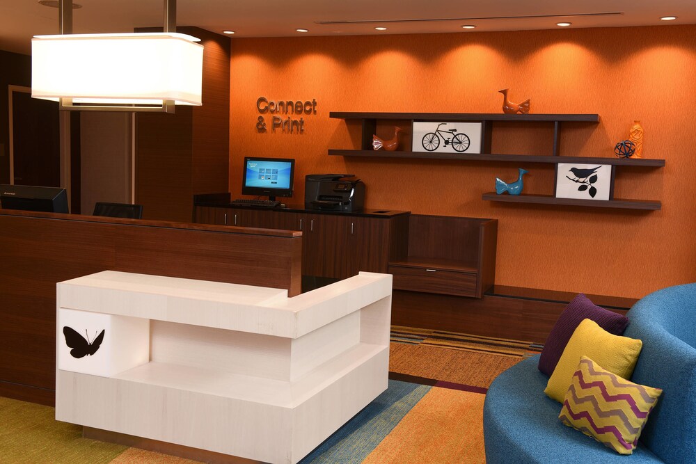 Fairfield Inn Suites Omaha West 7/52