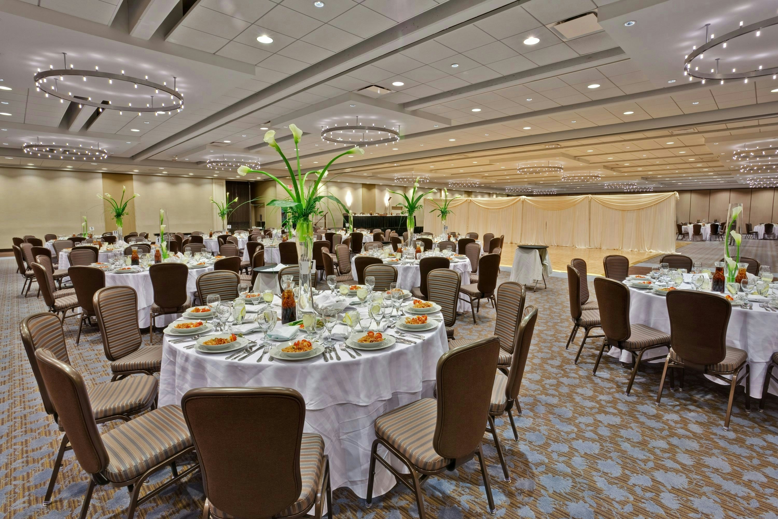 Crowne Plaza Chicago O'Hare Hotel & Conference Center 26/47