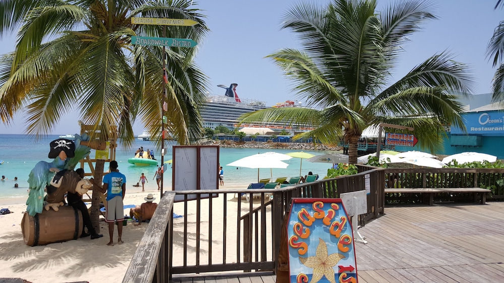 Ocho Rios Villa At Coolshade Iv 37/50