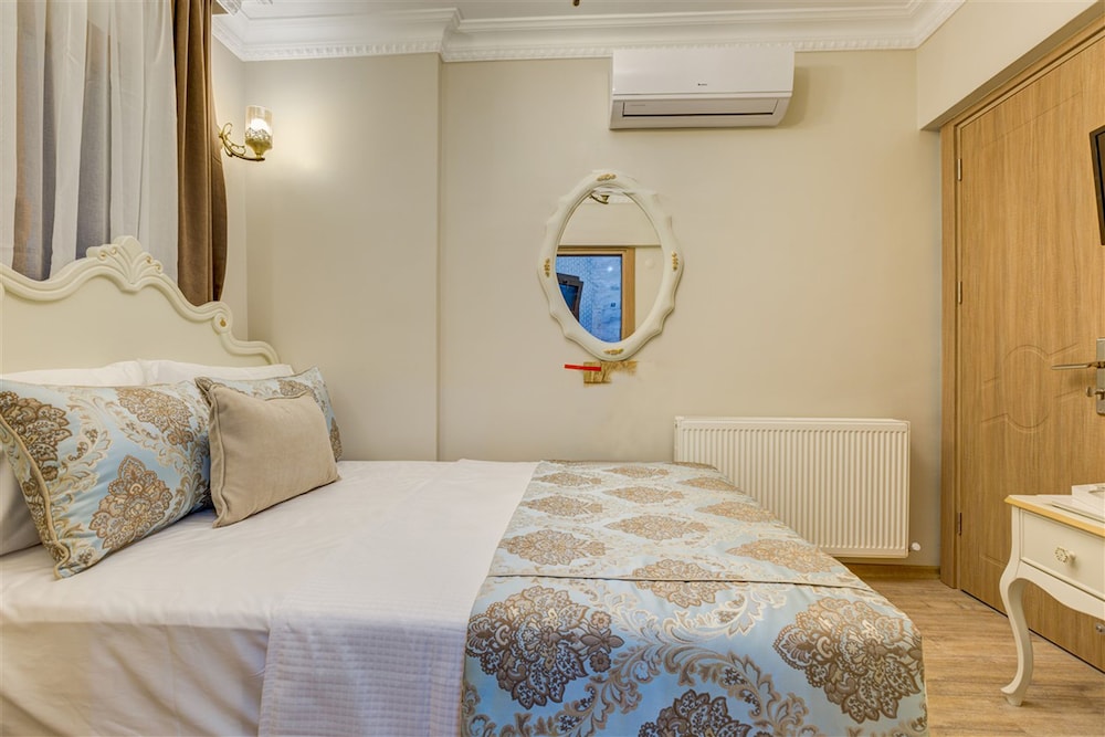 ECONOMY, DOUBLE BED