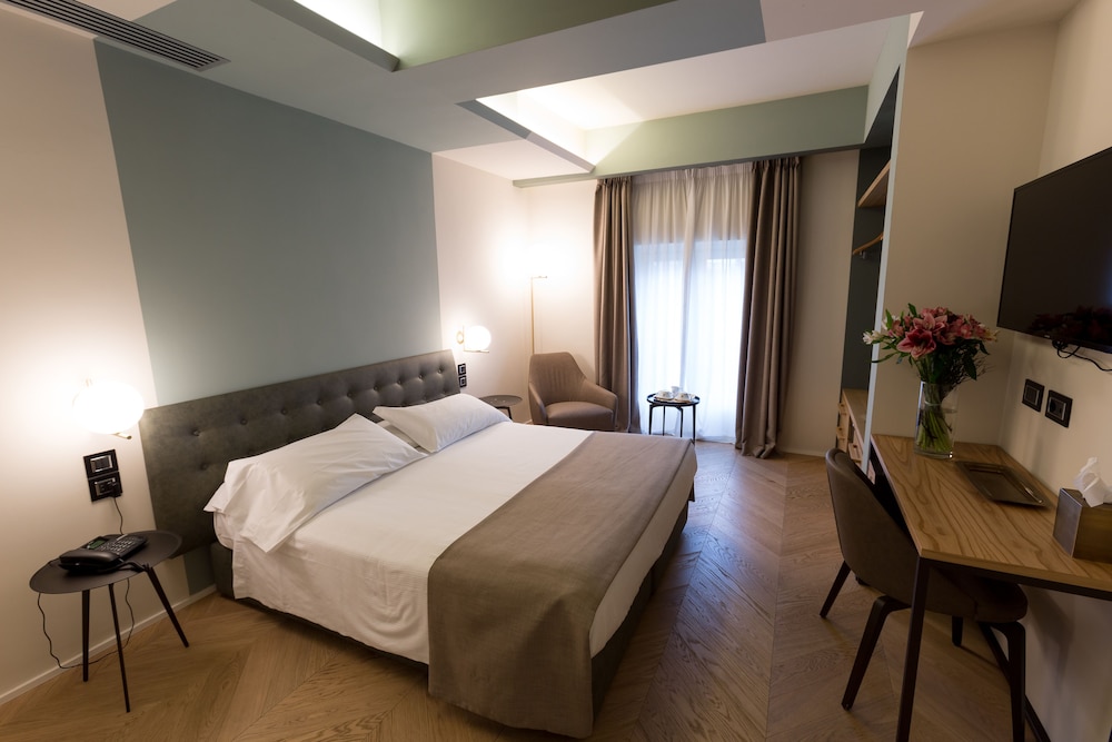 Hotel Silla 36/69