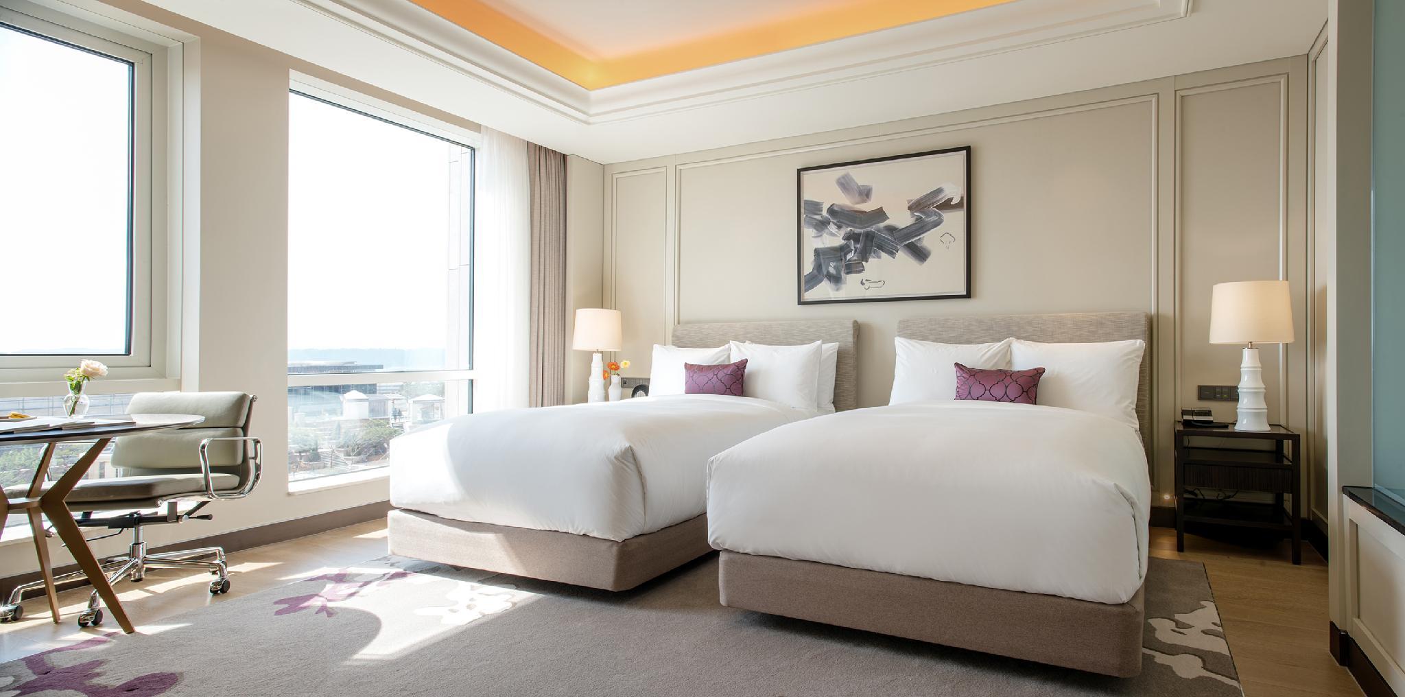 Deluxe, 2 Double Beds, Citrus Wonderful View