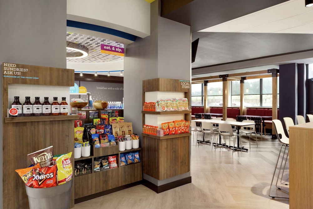 Tru By Hilton St. Charles St. Louis Mo 39/42