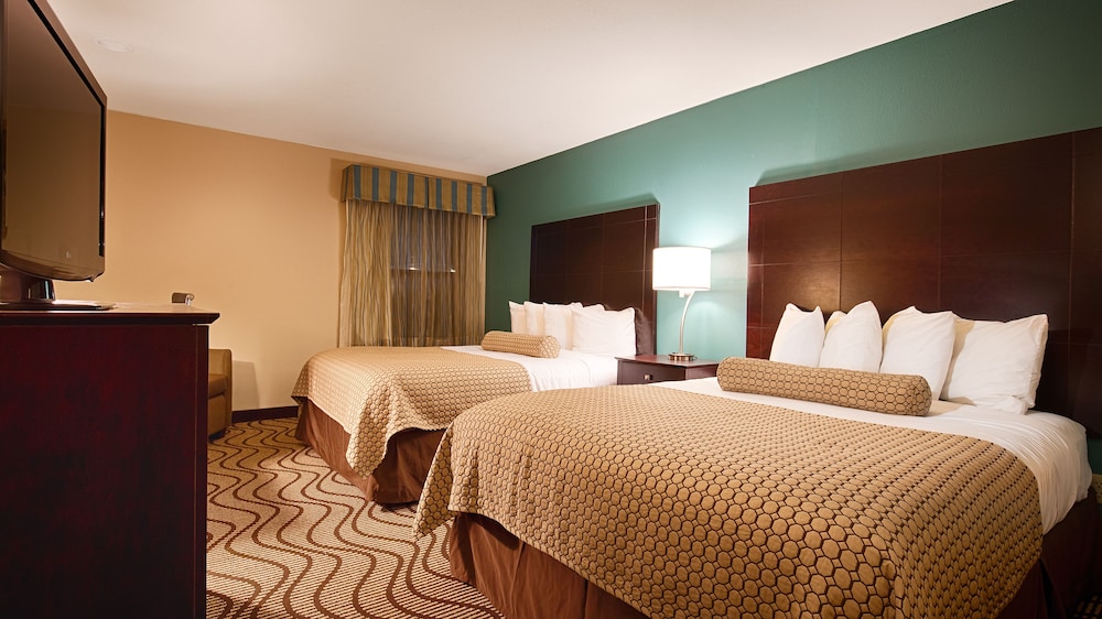 Best Western Plus Lonoke Hotel 15/32