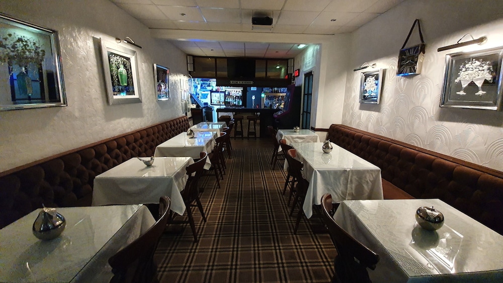 Rock Dene Hotel - Guest House 44/50