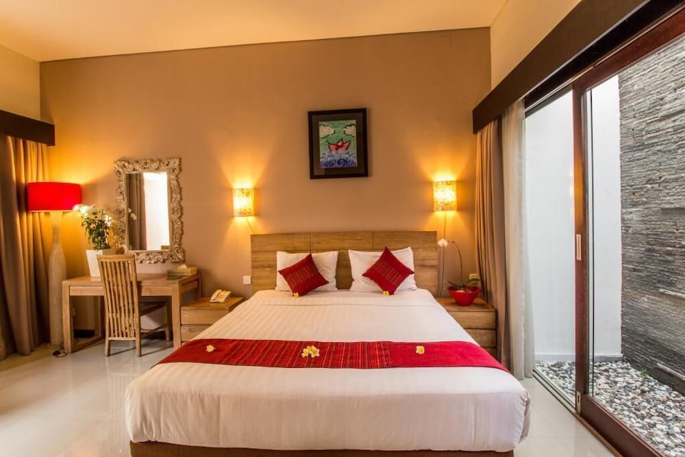 Svarna Suite Seminyak 20/62