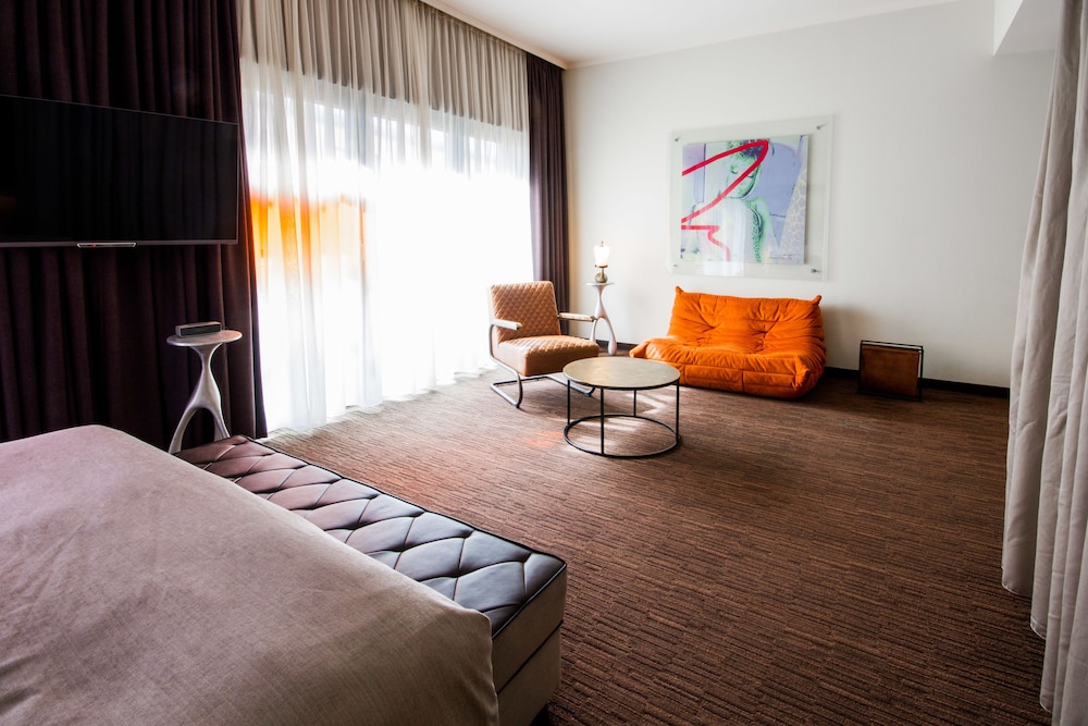 East Hotel Hamburg 24/69
