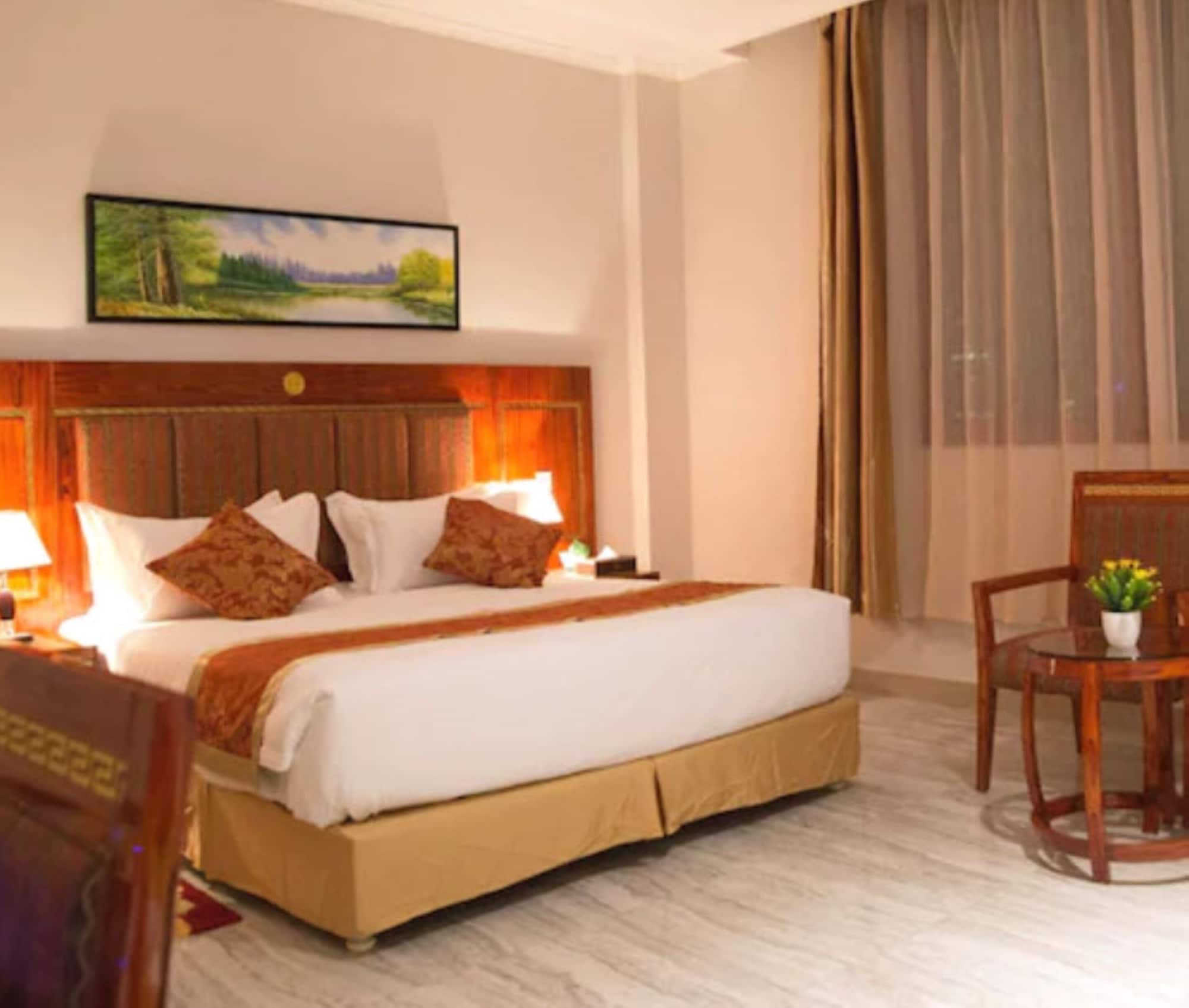 Superior, King Bed