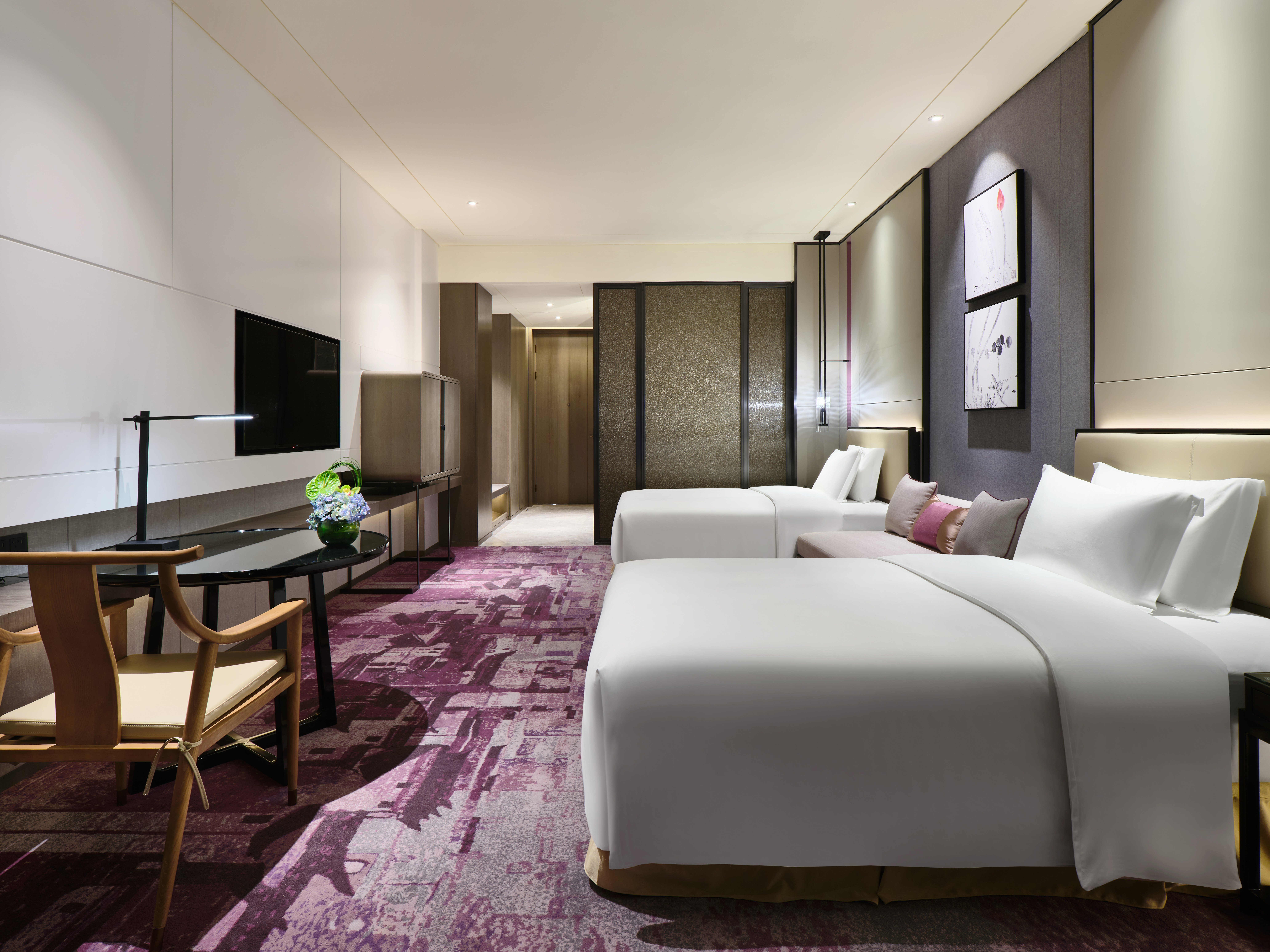 Standard, Twin Beds, Middle Floor