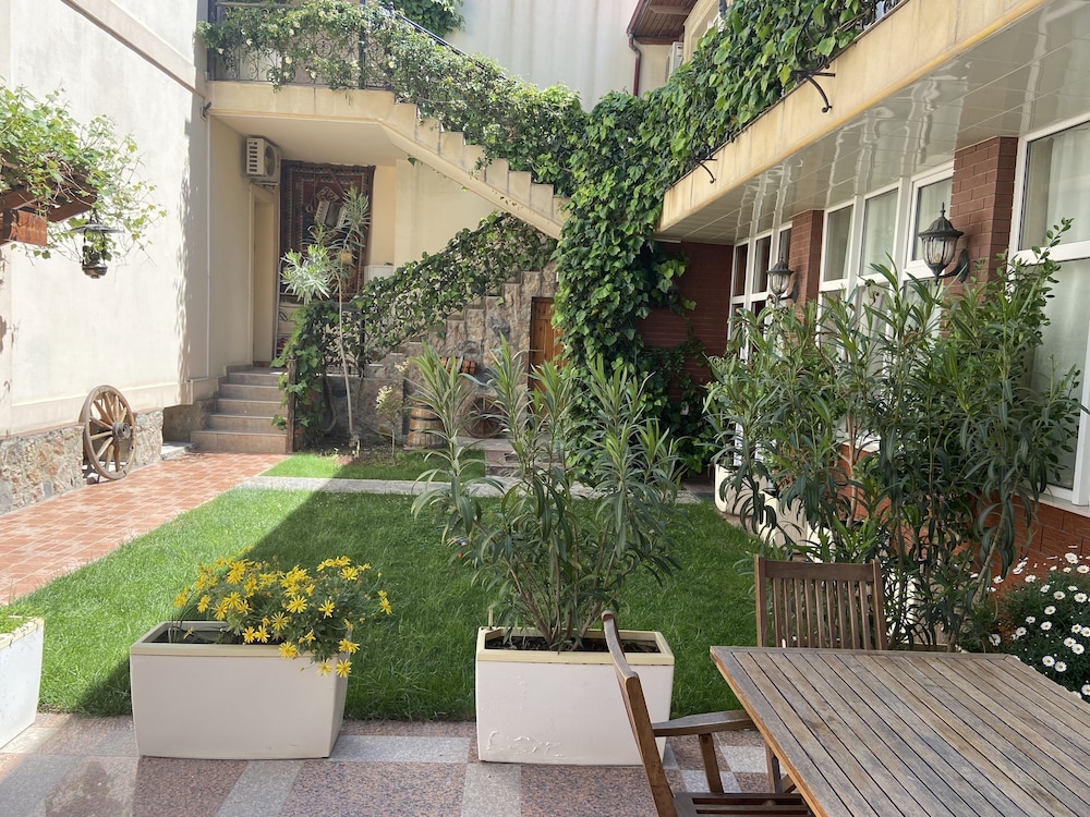 East Legend Hotel 42/50