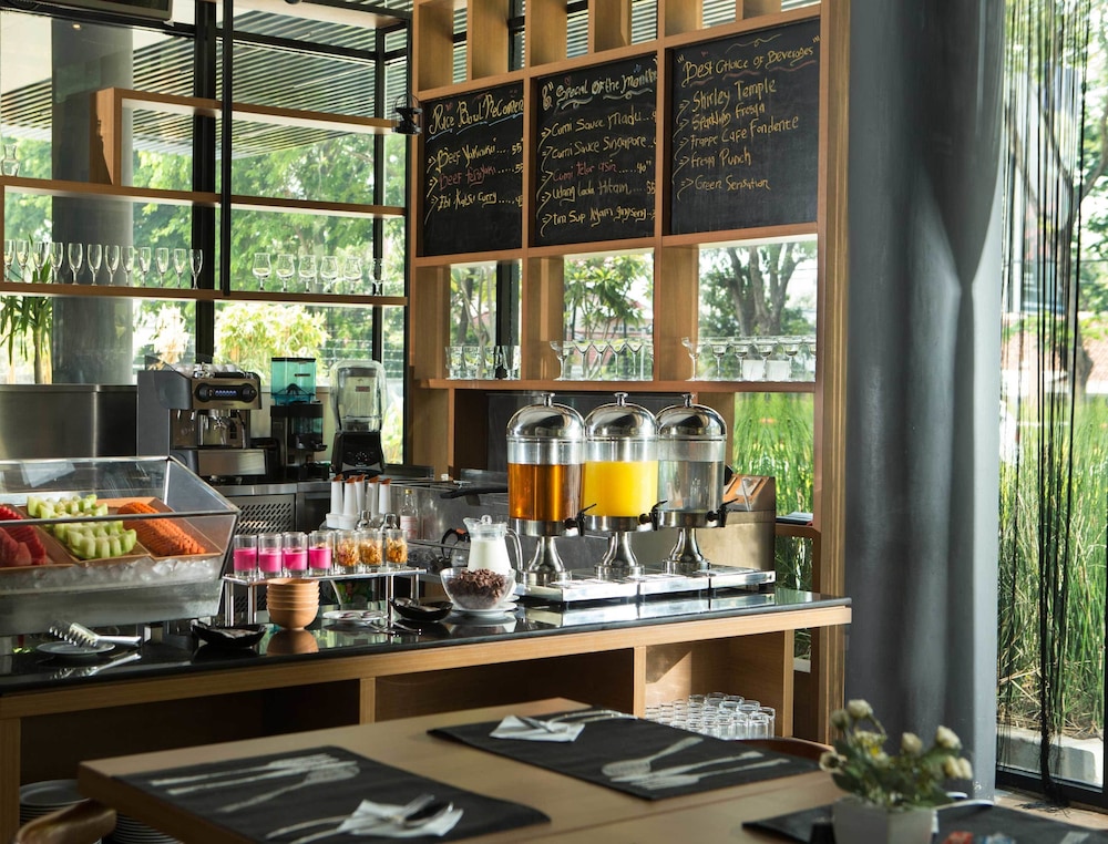 BATIQA HOTEL CIREBON 42/53