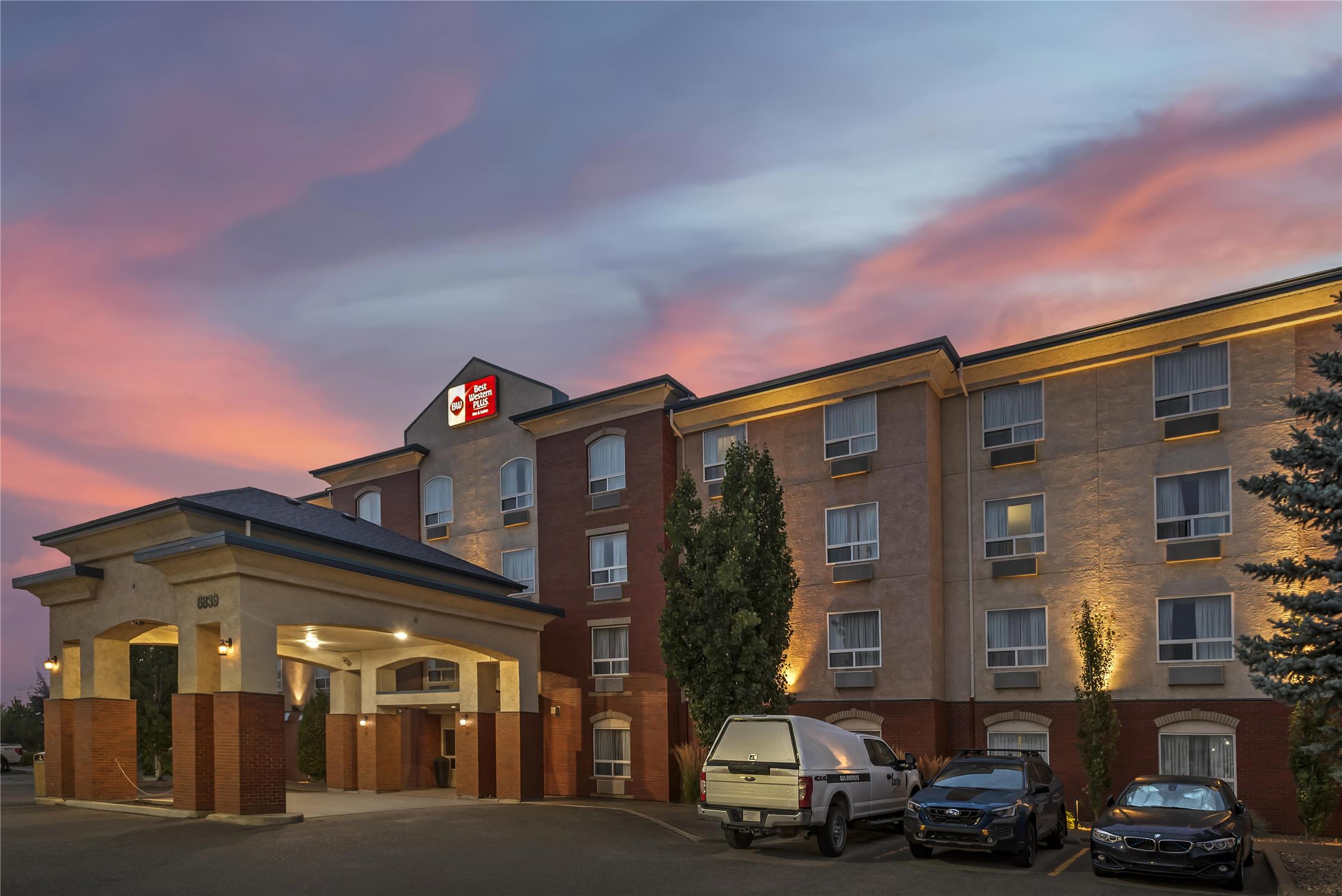 Best Western Plus Red Deer Inn and Suites 2/61