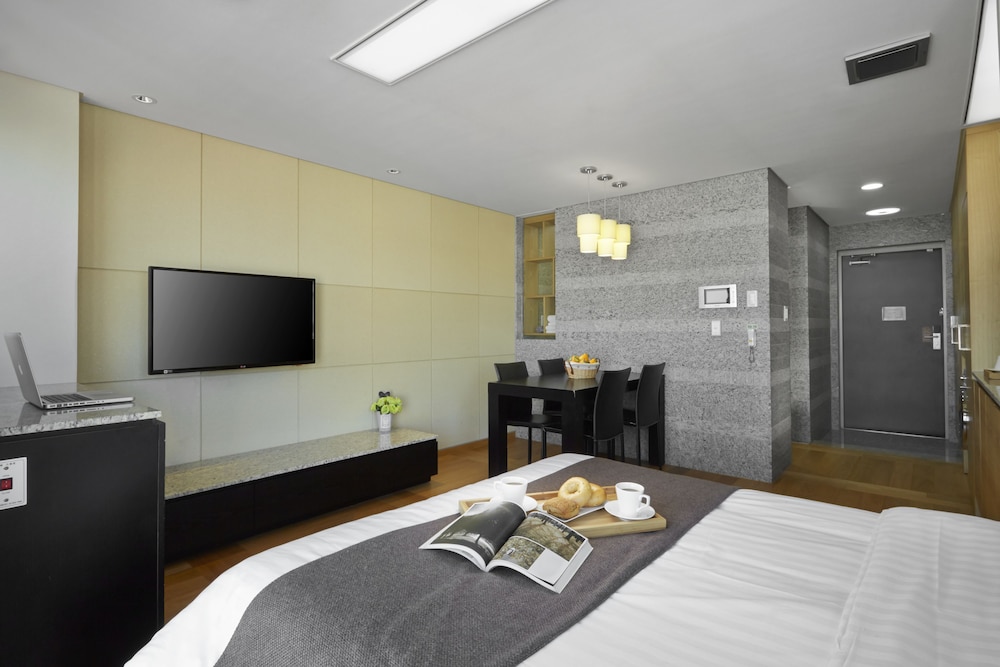 Shin Shin Hotel Jeju Ocean 28/58